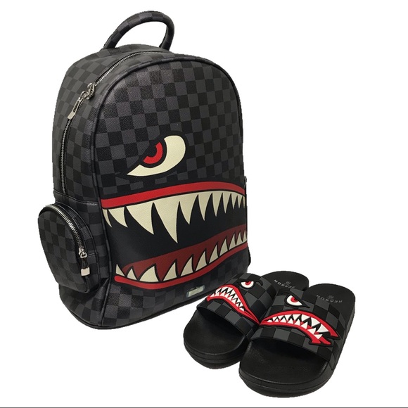 Men’s “Fighting Shark” Backpack. - Picture 3 of 5